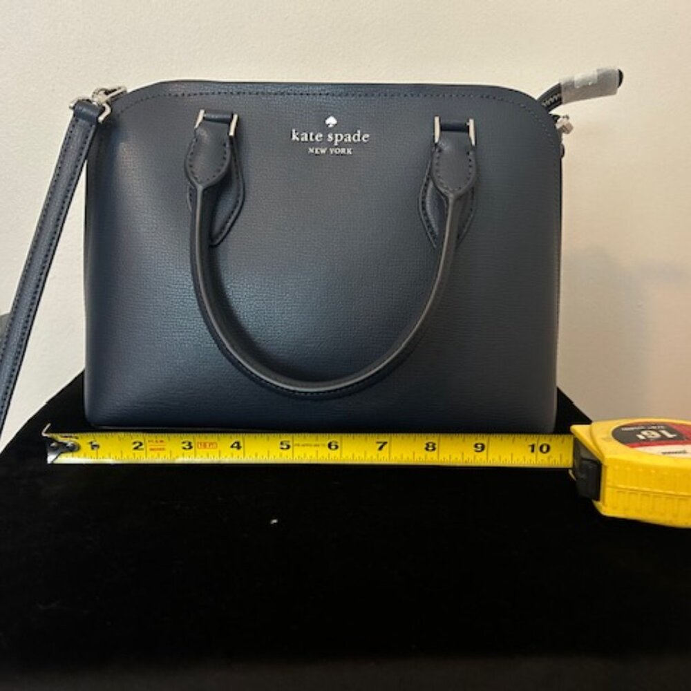 SOPHISTICATED NAVY BLUE KATE SPADE PURSE / HANDBAG **NEW WITH TAGS **